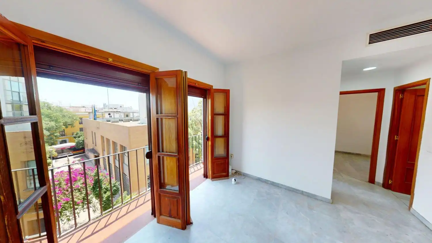 Terrasse von Wohnung zur Miete in Sevilla mit Klimaanlage, Heizung und Balkon