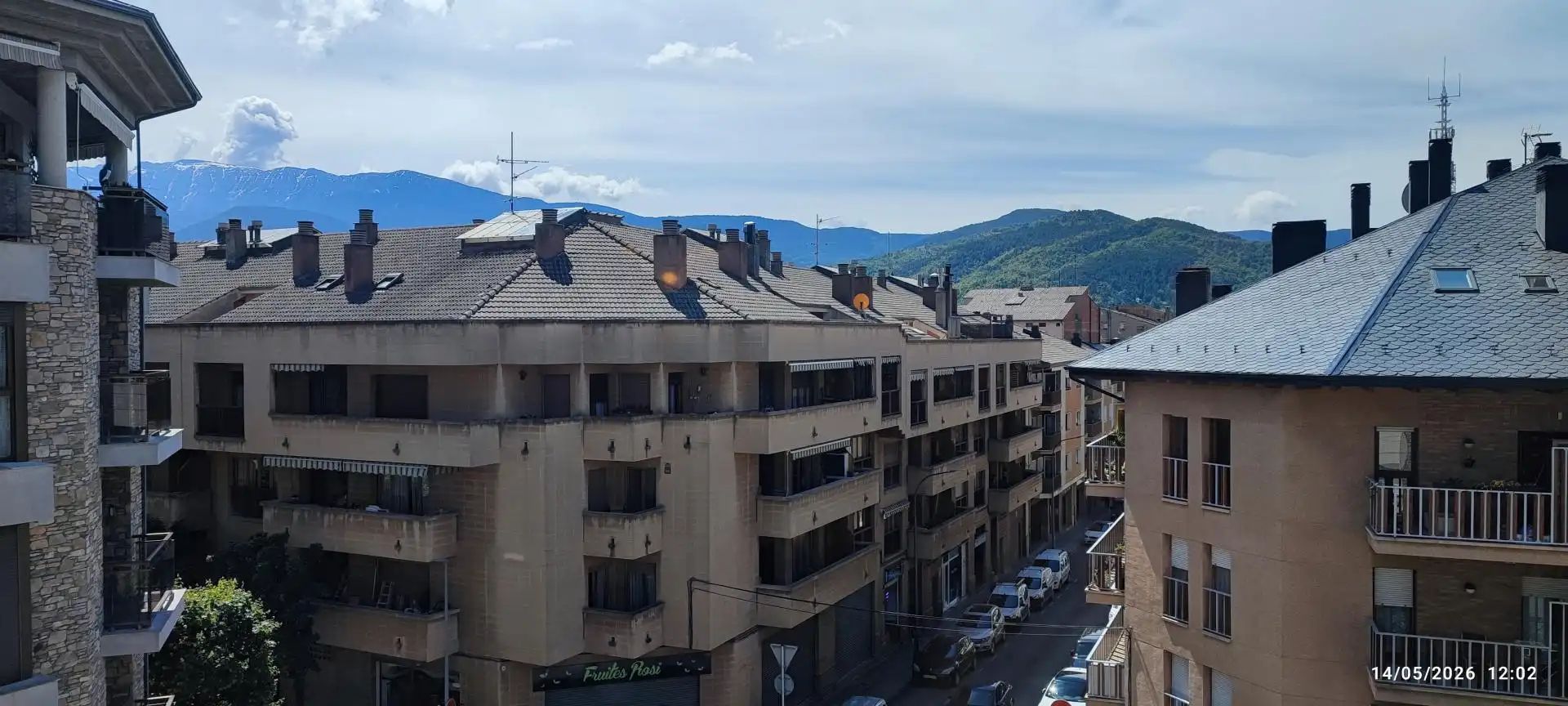 Vista exterior de Piso en venta en La Seu d'Urgell con Calefacción