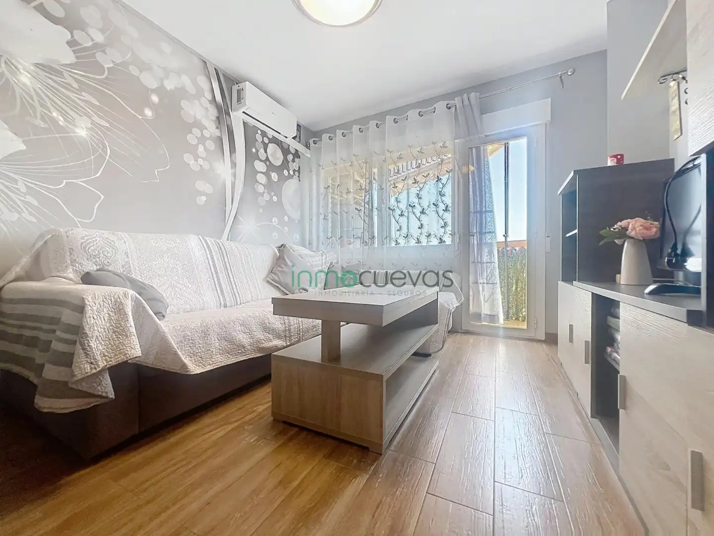 Flat with terrace for sale in Cuevas del Almanzora pueblo