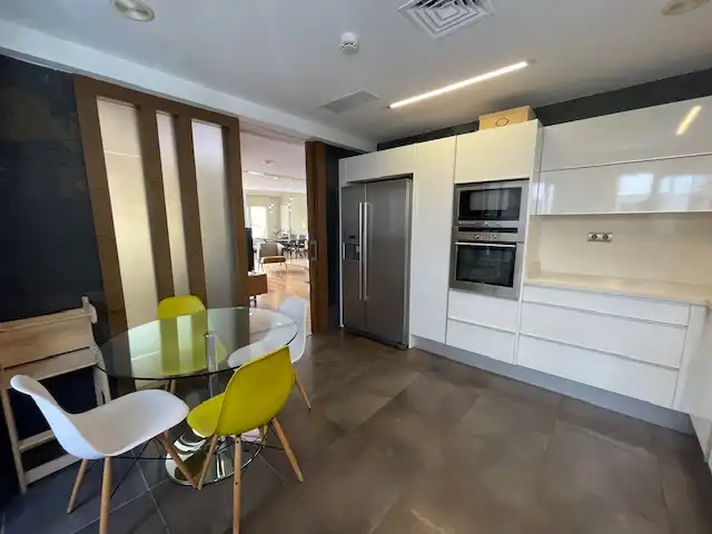 Maisonette zur Miete in Carrer Tomás López Torregrosa, Barrio del Centro