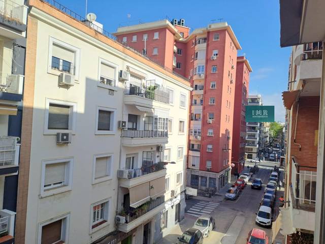 Piso en Alquiler en Calle FERNANDO IV, 16 en Los Remedios