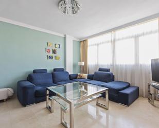 Sala d'estar de Apartament en venda en Málaga Capital amb Piscina