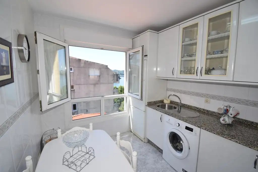 Cuina de Àtic en venda en Miño amb Calefacció i Terrassa