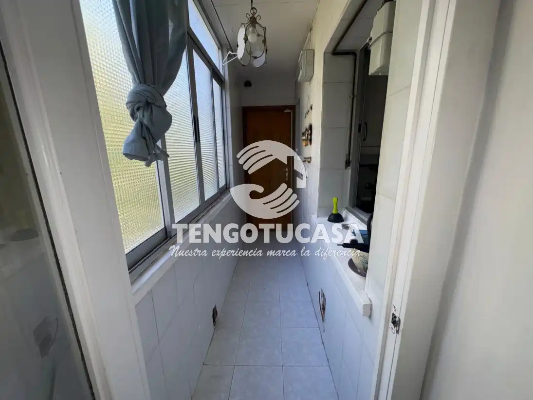 Piso en venta en Madrid con Calefacción y Amueblado