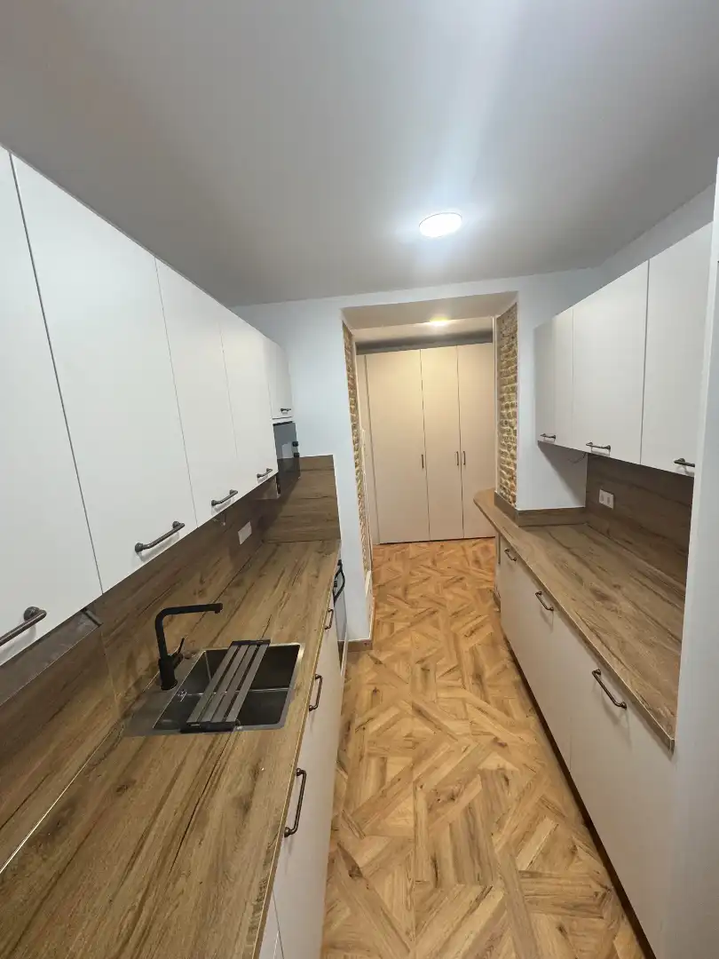 Kitchen of Flat for sale in San Lorenzo de El Escorial  with Heating and Parquet flooring
