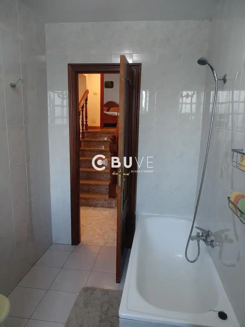 Casa amb jardí en venda a Loureiro, imagen 34
