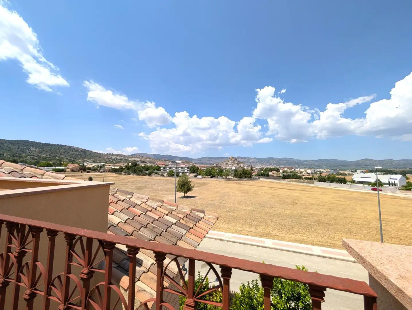Casa adosada en venta en Calle RIU SEGURA, Castalla