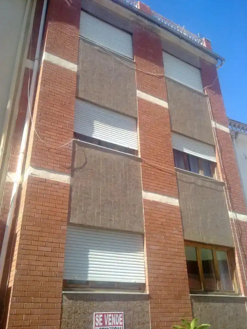 Vista exterior de Pis en venda en Baza