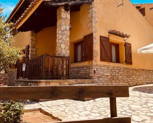 Exterior view of House or chalet for sale in Vistabella del Maestrazgo  with Terrace