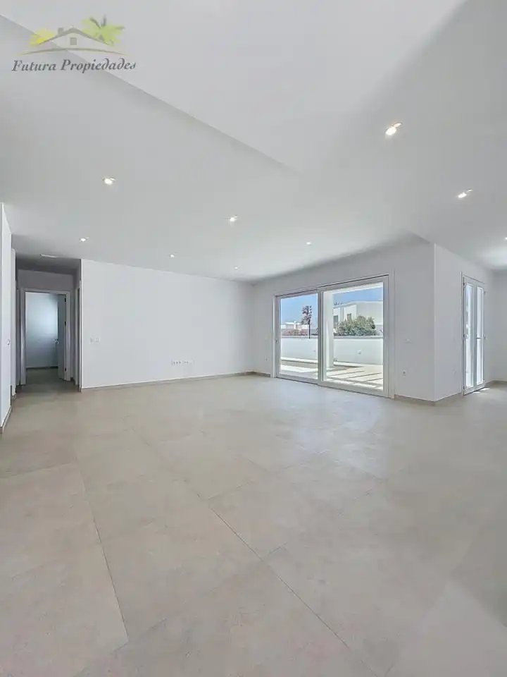 Sala de estar de Casa o chalet en venta en Teguise con Aire acondicionado, Jardín privado y Terraza