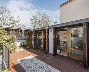 Exterior view of House or chalet to rent in  Barcelona Capital  with Parquet flooring, Terrace and Balcony