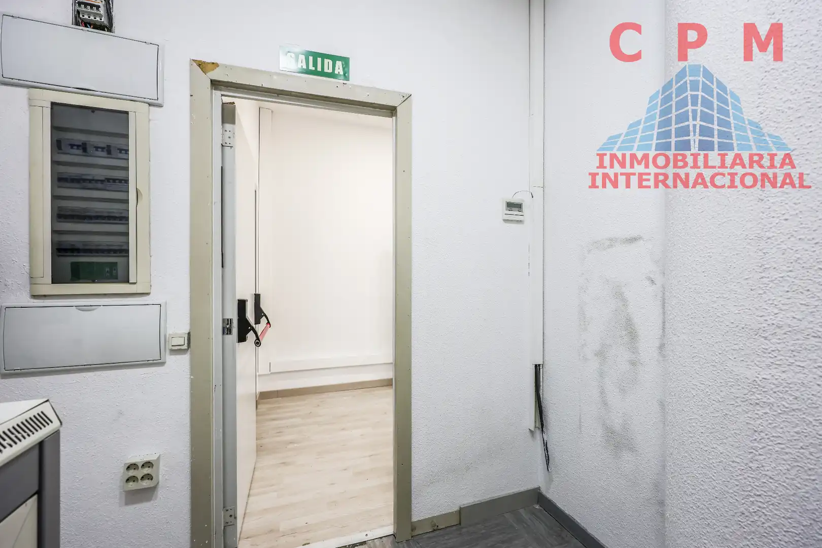 Office for sale in Usera