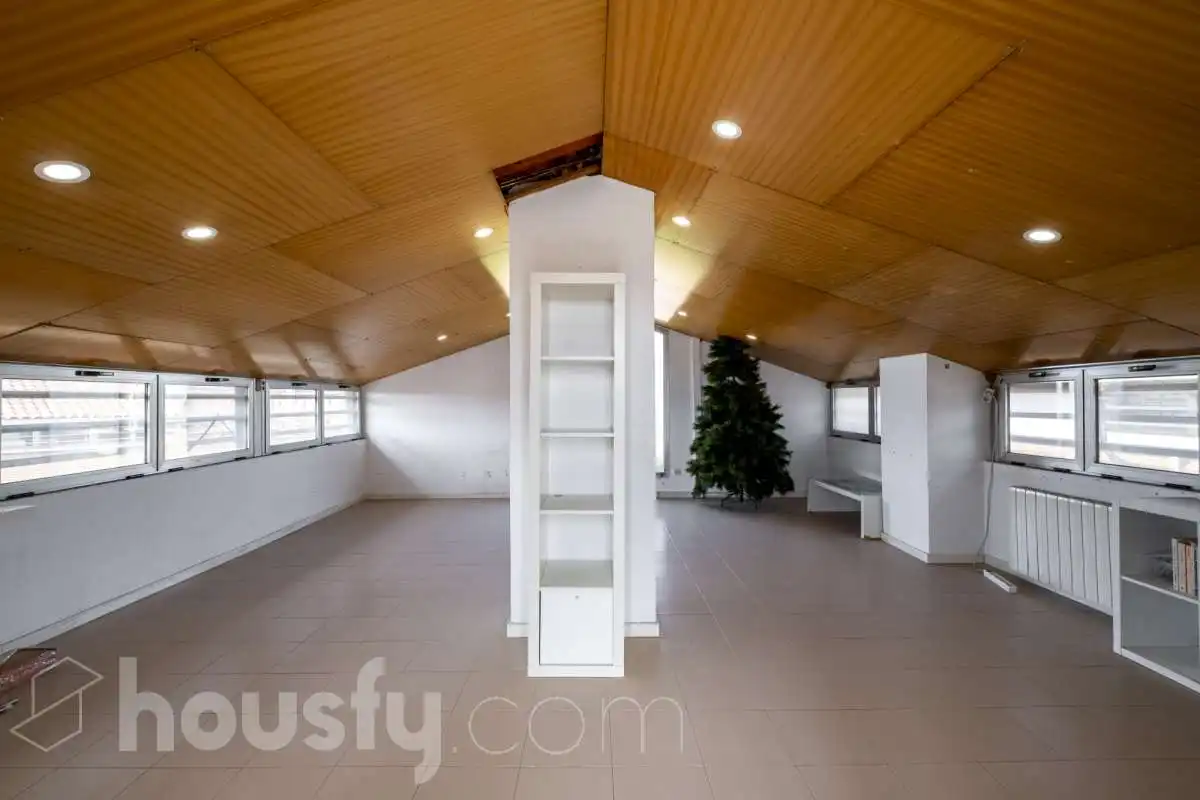 Maisonette zum Verkauf in Avinguda de les Roquetes, Coll Favà
