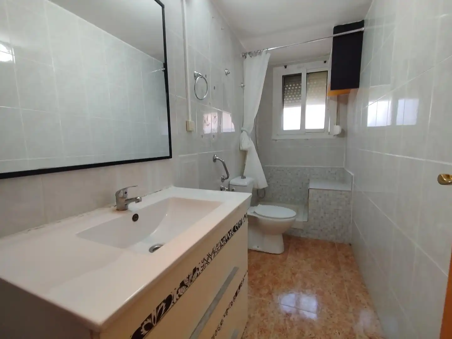 Baño de Piso en venta en Elda