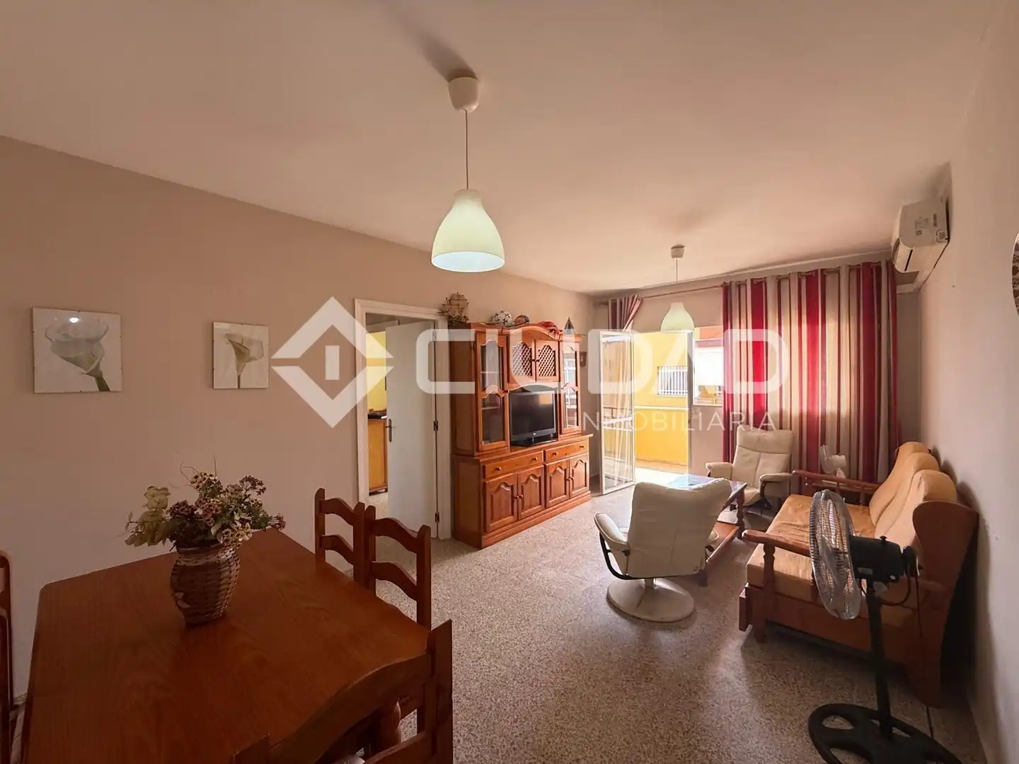 Sala d'estar de Pis en venda en Chipiona amb Terrassa