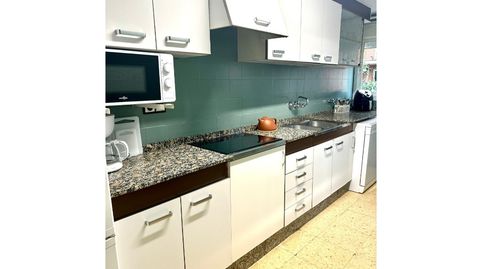 Foto 5 de Piso en venta en Avenida Malvarrosa, La Malva-rosa, Valencia Capital