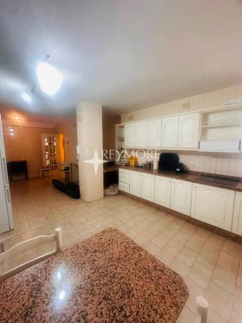 Cocina de Piso en venta en Córdoba con Aire acondicionado, Calefacción y Terraza
