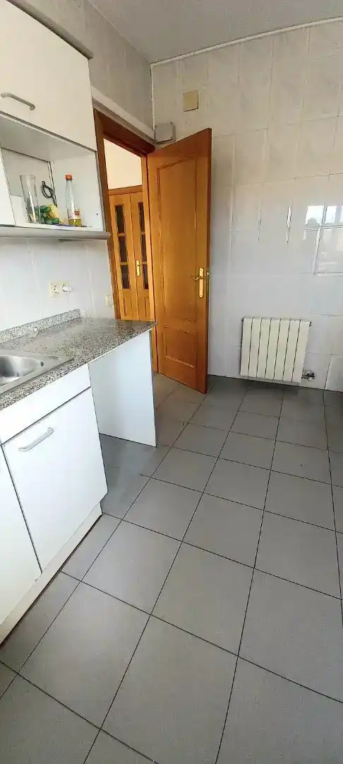 Cocina de Piso en venta en Figueres con Aire acondicionado, Piscina y Balcón