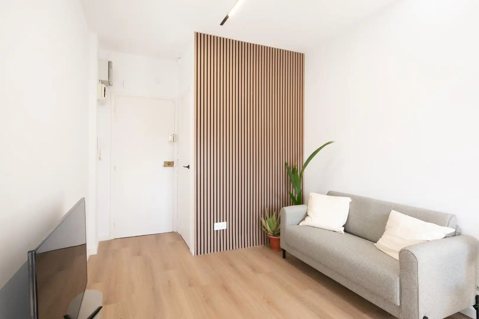 Flat for sale in L'Hospitalet de Llobregat  with Air Conditioner, Heating and Parquet flooring