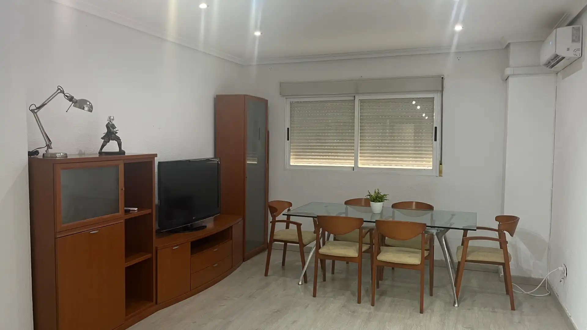 Menjador de Pis en venda en Valencia amb Aire condicionat, Parquet i Terrassa