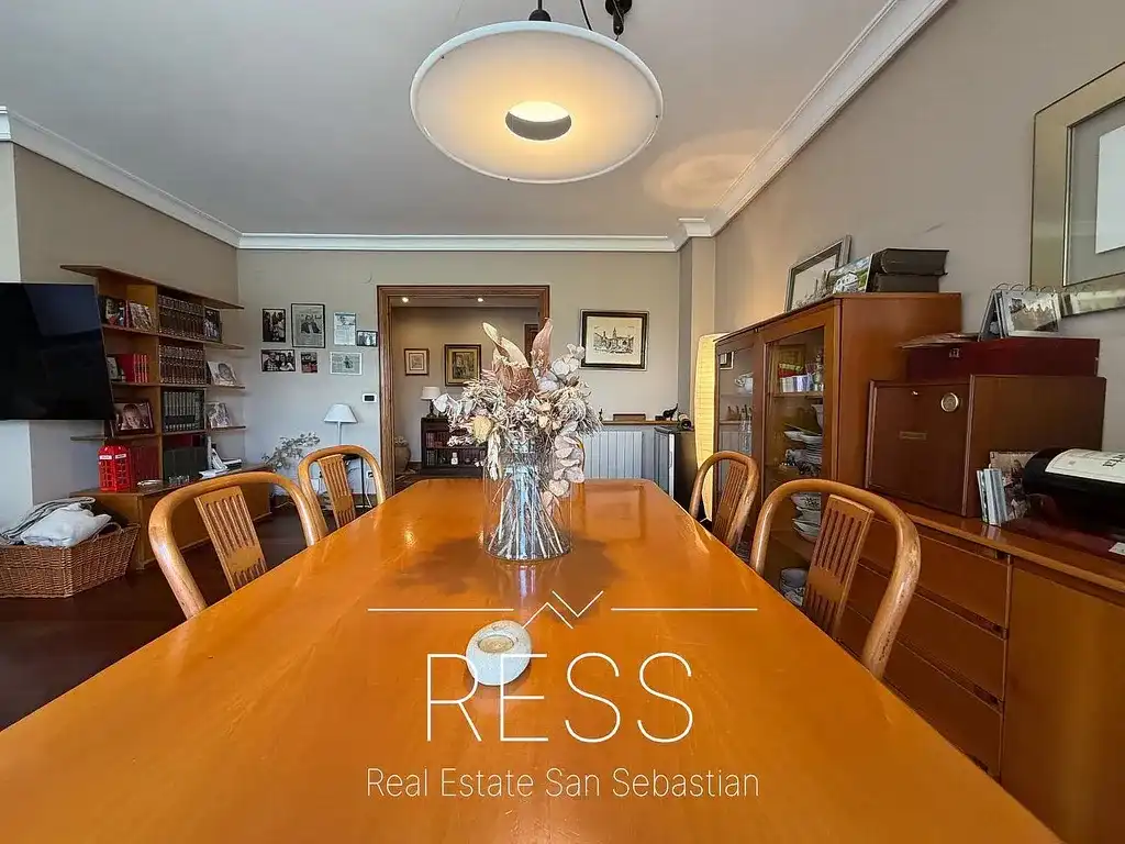 Esszimmer von Wohnung zum Verkauf in Donostia - San Sebastián  mit Heizung, Privatgarten und Terrasse