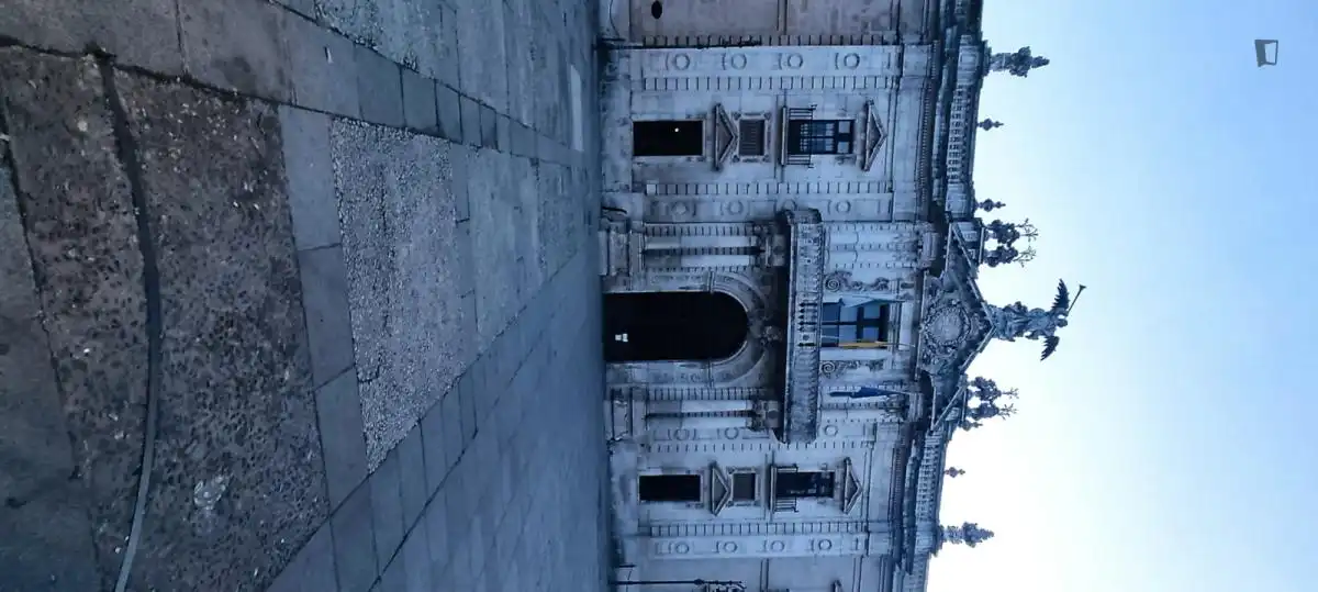 Exterior view of Study for rent in Sevilla  with Air Conditioner, Heating and Furnished