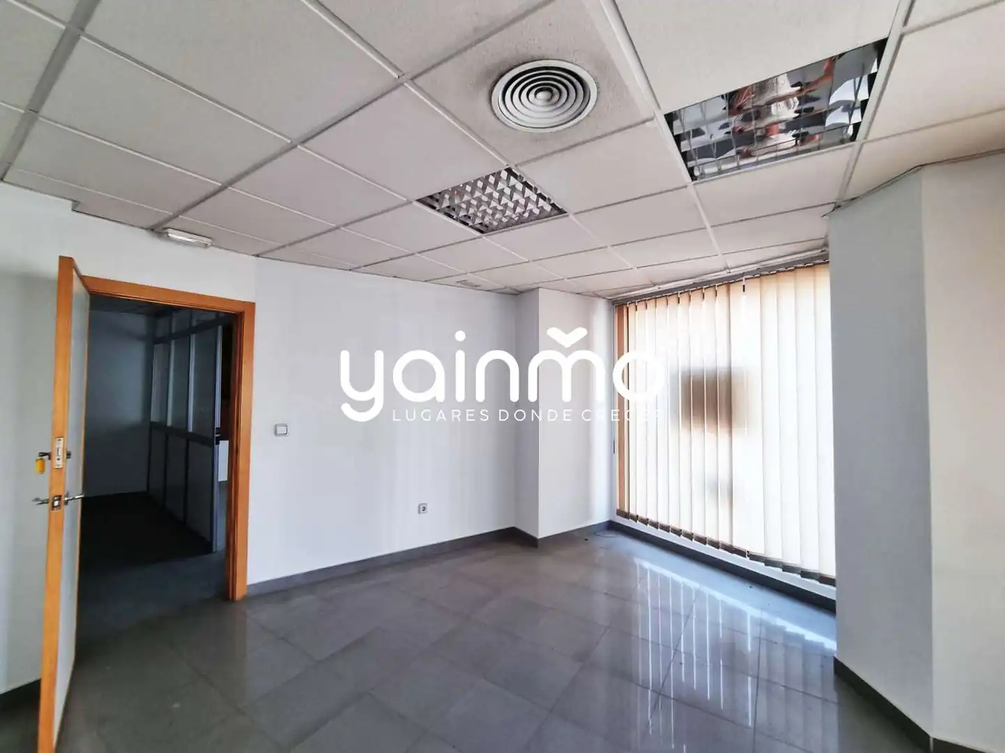Business premises for sale in Jaén - Calle Sefarad, imagen 11