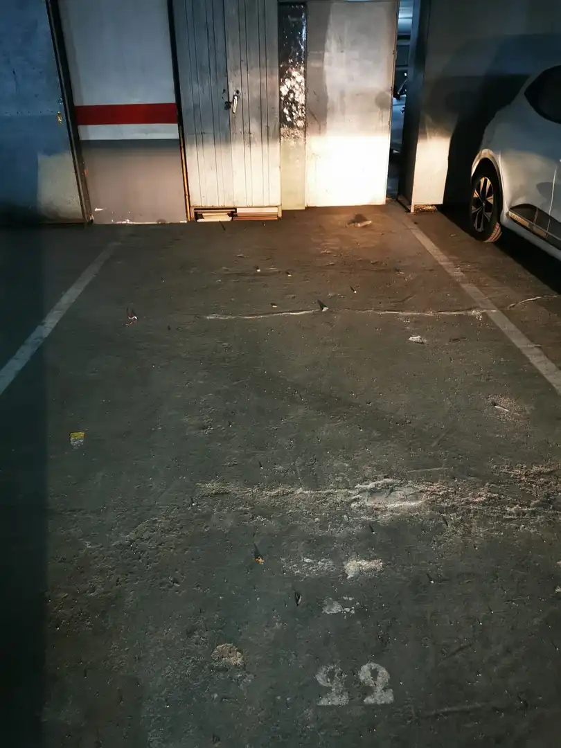 Garaje en venta en Cerdanyola del Vallès