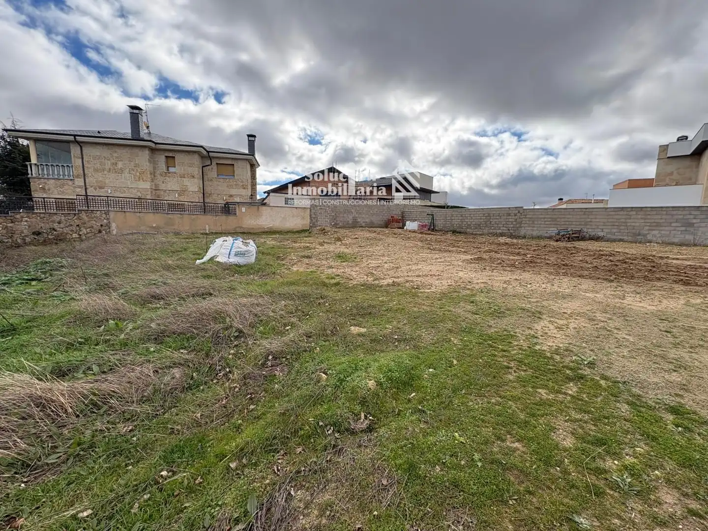 Residential land for sale in Villamayor, imagen 4