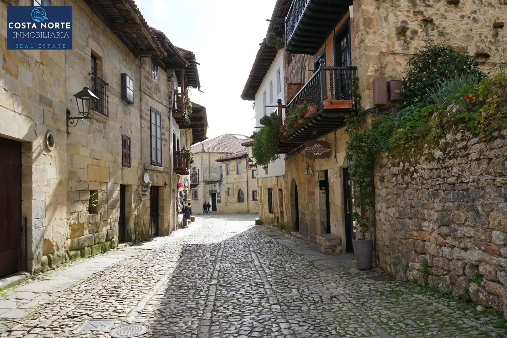 Edificio en venta en CARRERA, 17, Santillana del Mar