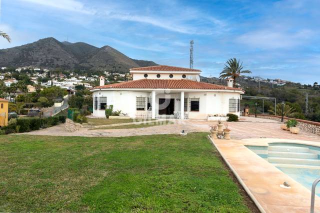 Casa-chalet en Venta en La Capellanía - El Higuerón