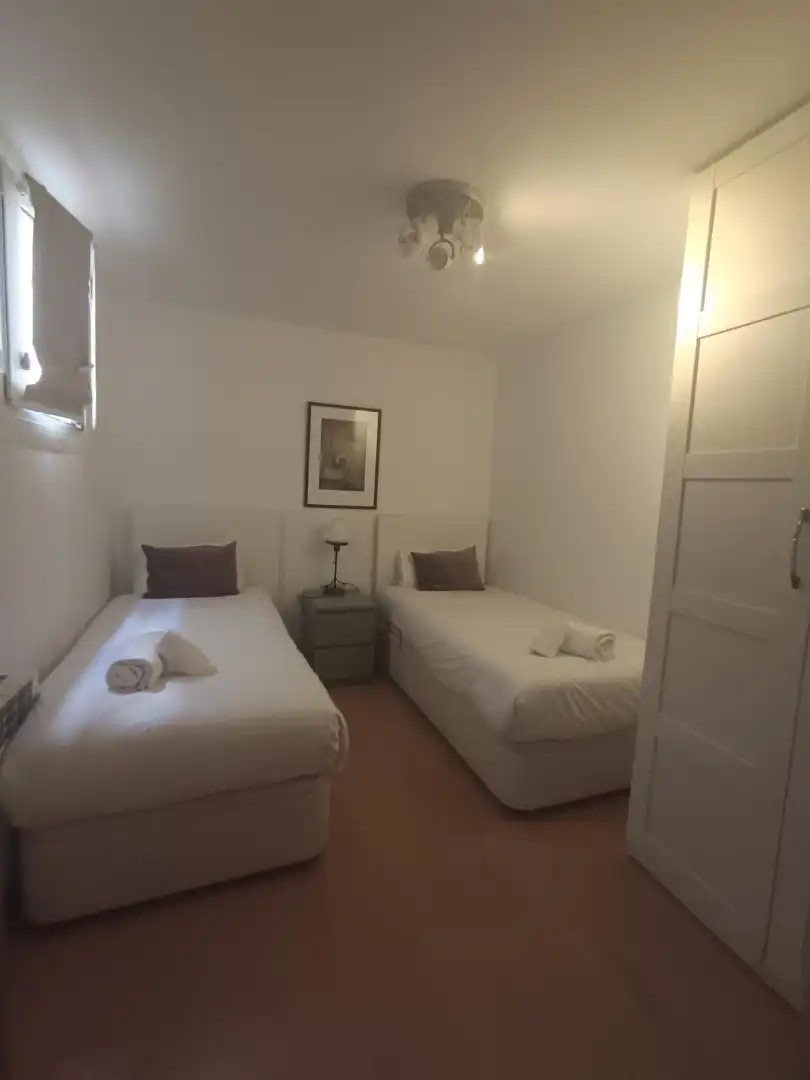Flat with terrace for sale in Carrer de la Diputació, imagen 5