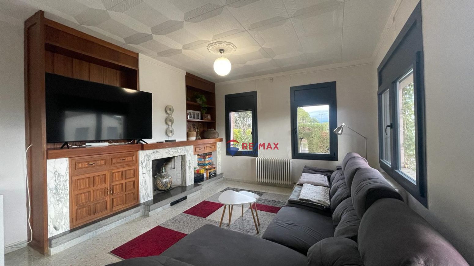 Sala de estar de Casa o chalet en venta en Llers con Aire acondicionado, Calefacción y Jardín privado