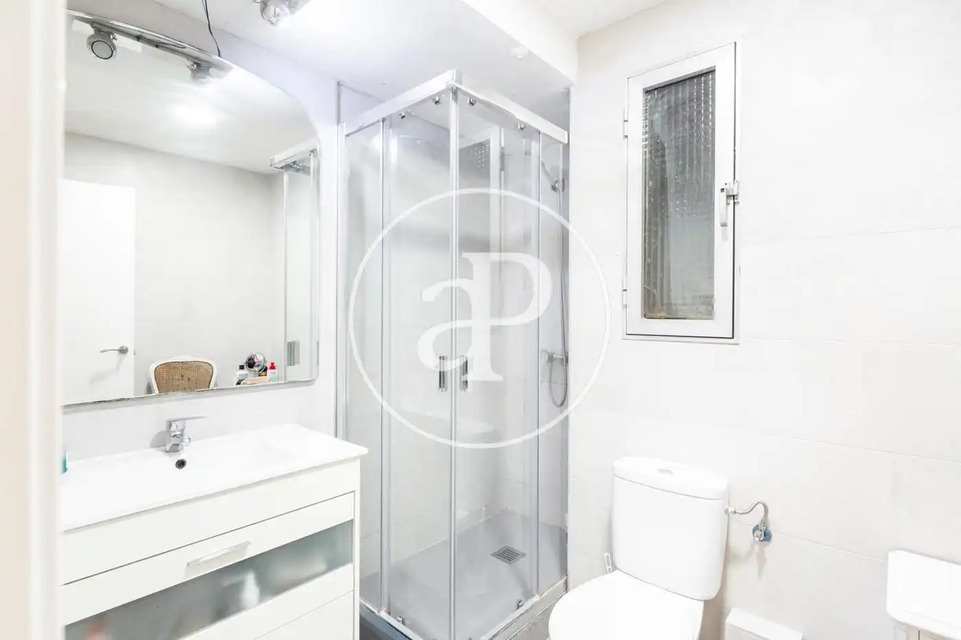Baño de Piso de alquiler en Valencia con Aire acondicionado, Calefacción y Terraza