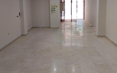 Premises to rent in  Córdoba Capital  with Air Conditioner