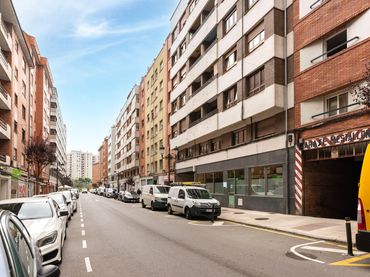 Wohnung mit Aufzug zum Verkauf in Oviedo - CL SAN PEDRO MESTALLON 8