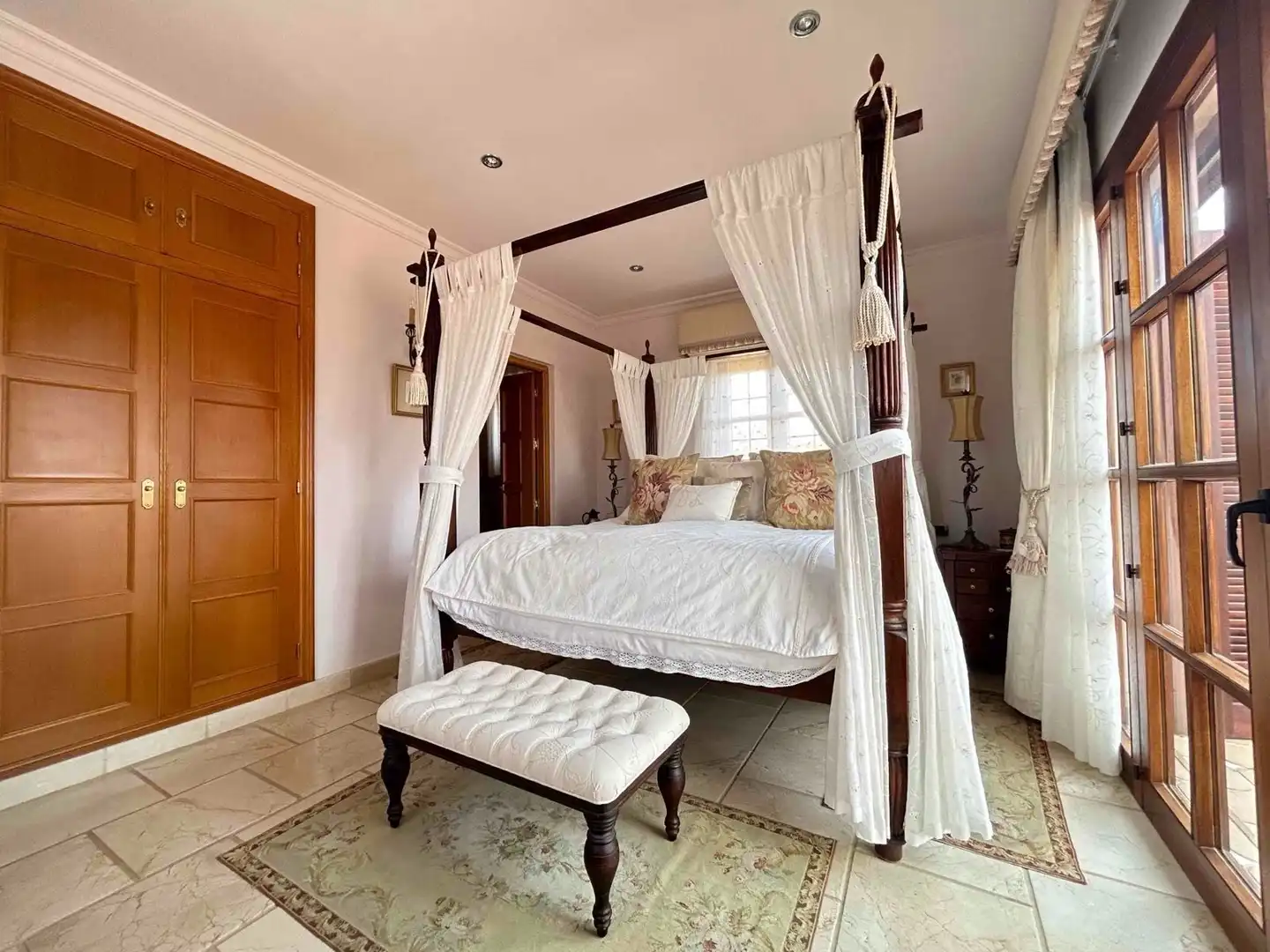 Habitación de Casa o chalet en venta en Cuevas del Almanzora con Aire acondicionado, Calefacción y Jardín privado