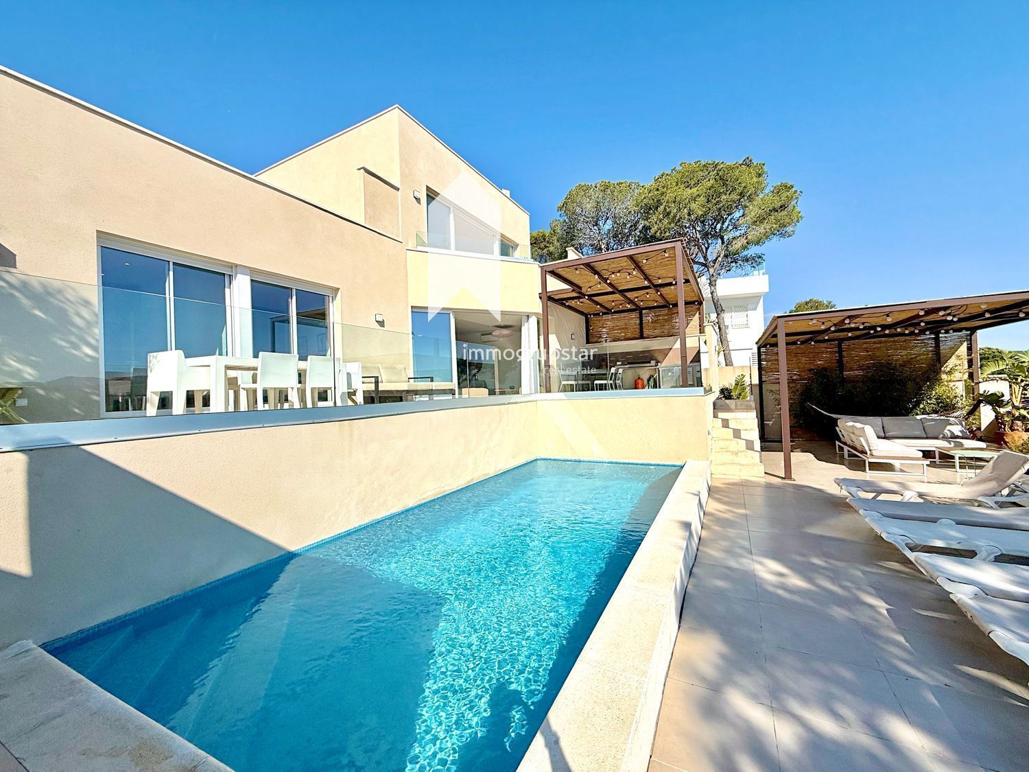Exterior view of House or chalet for sale in Calonge i Sant Antoni  with Air Conditioner, Heating and Terrace