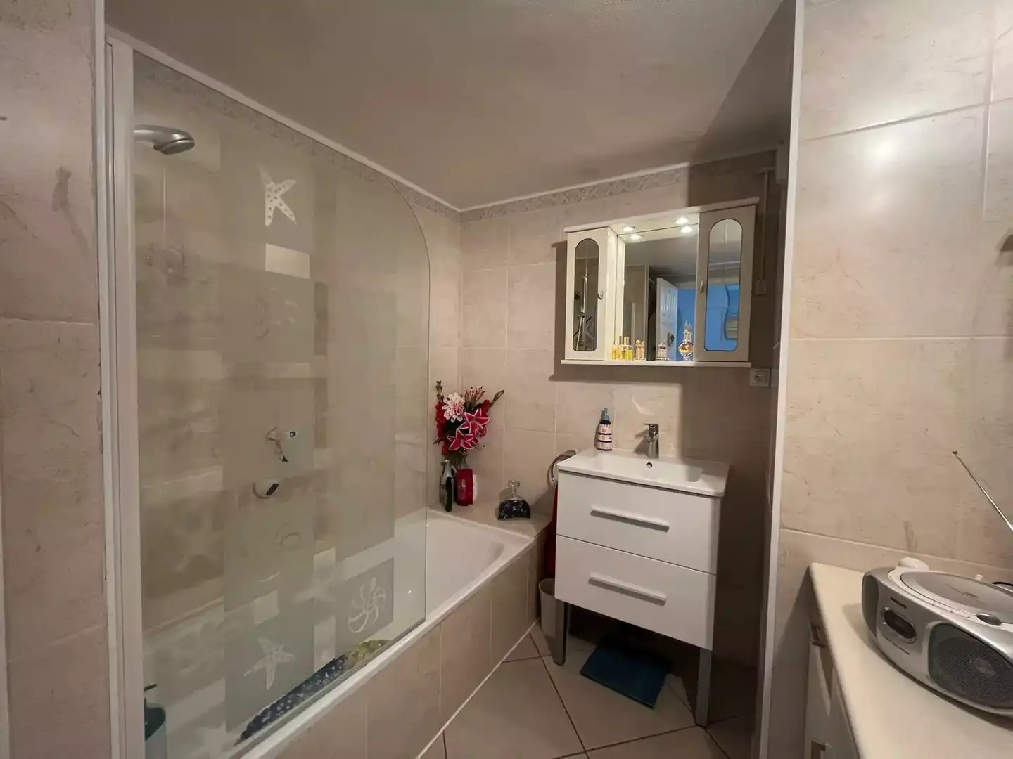 Baño de Apartamento en venta en Empuriabrava con Terraza y Amueblado