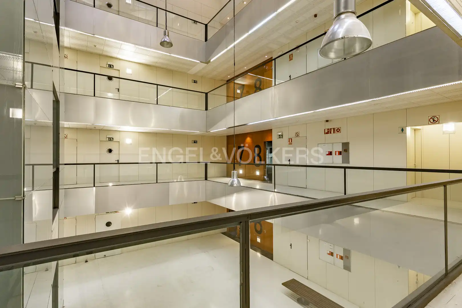 Office space with lift to rent in Zona Industrial, imagen 32