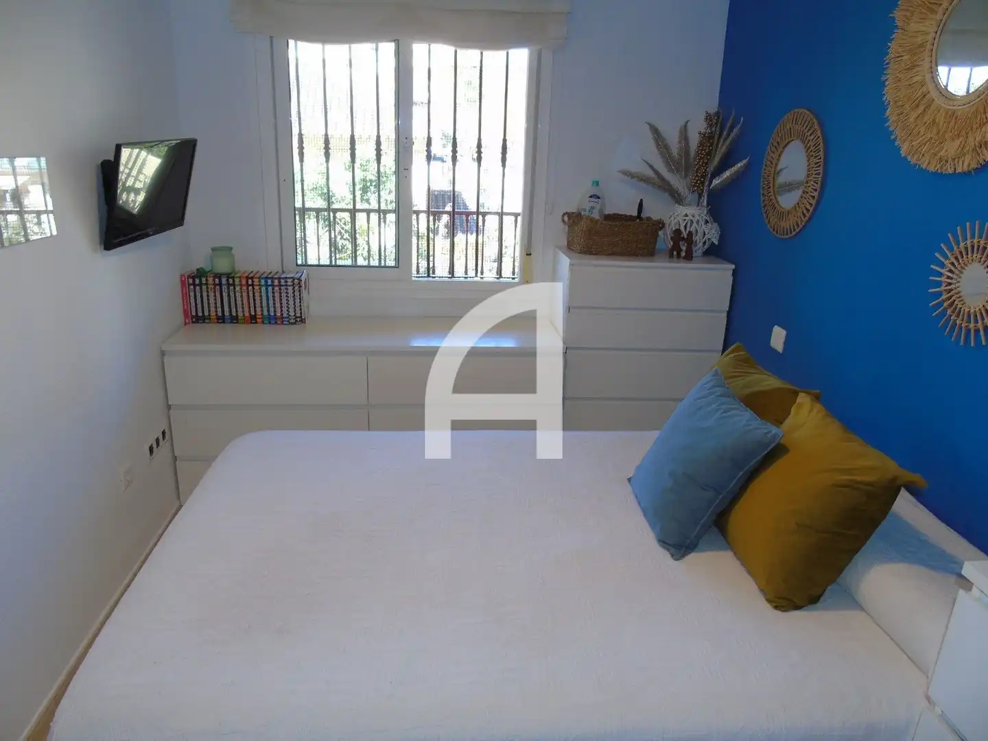 Habitación de Piso en venta en Fuengirola con Aire acondicionado, Calefacción y Terraza
