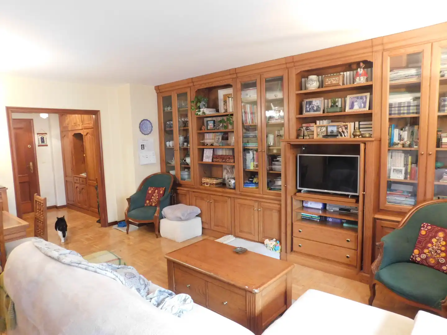 Sala d'estar de Pis en venda en  Pamplona / Iruña amb Calefacció, Parquet i Terrassa