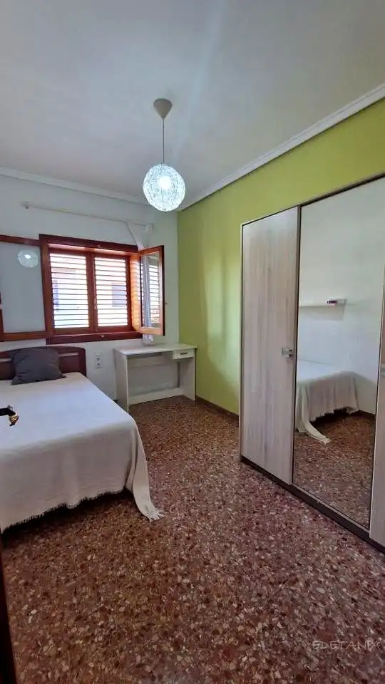 Habitación de Piso en venta en Alfara del Patriarca con Aire acondicionado, Trastero y Amueblado