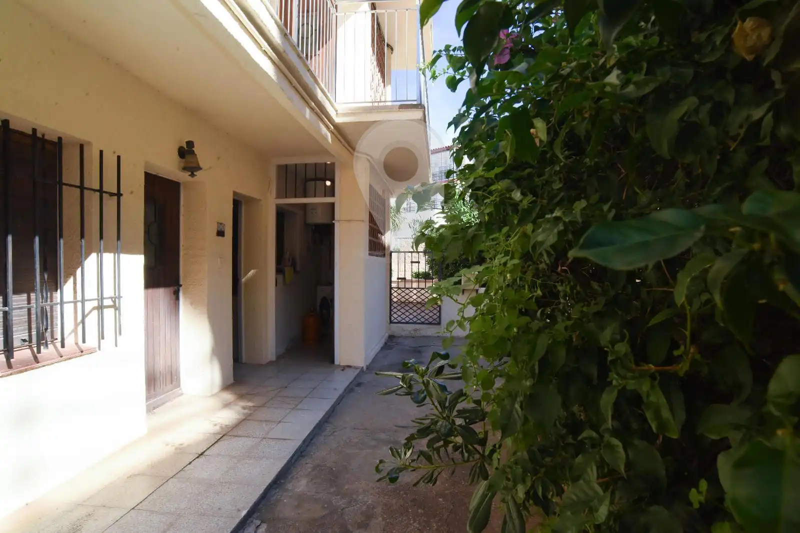 Vista exterior de Pis en venda en Roses amb Terrassa, Traster i Moblat