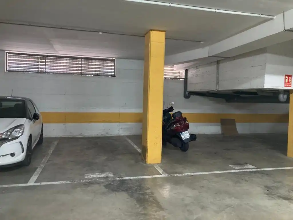 Einzelparkplatz zur Miete in Port, imagen 3