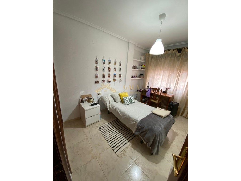 Bedroom of Flat to rent in Cáceres Capital  with Air Conditioner and Terrace