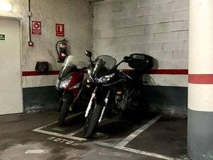 Garaje en Venta en El Bibio - Parque