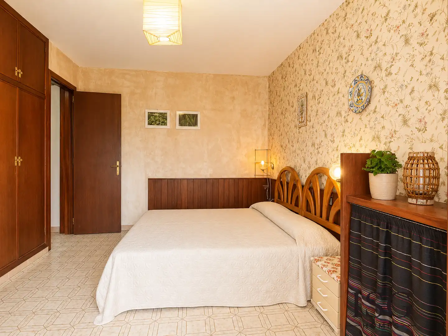 Dormitori de Casa o xalet en venda en Tarragona amb Calefacció, Jardí privat i Terrassa