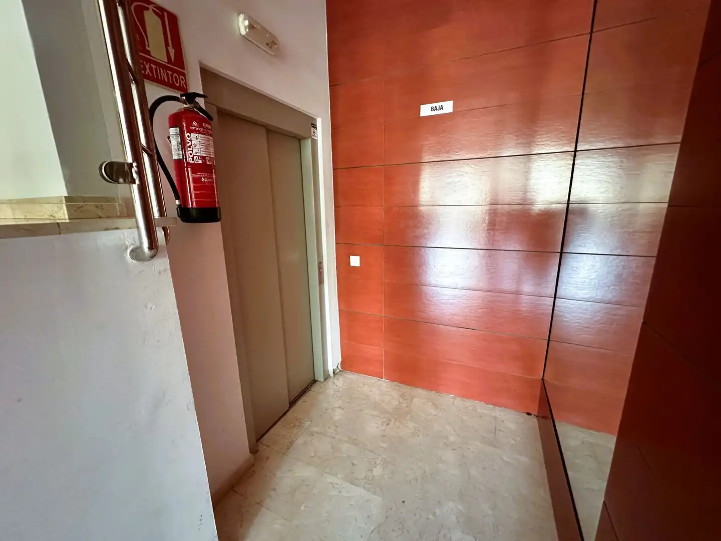 Garage for sale in Motril