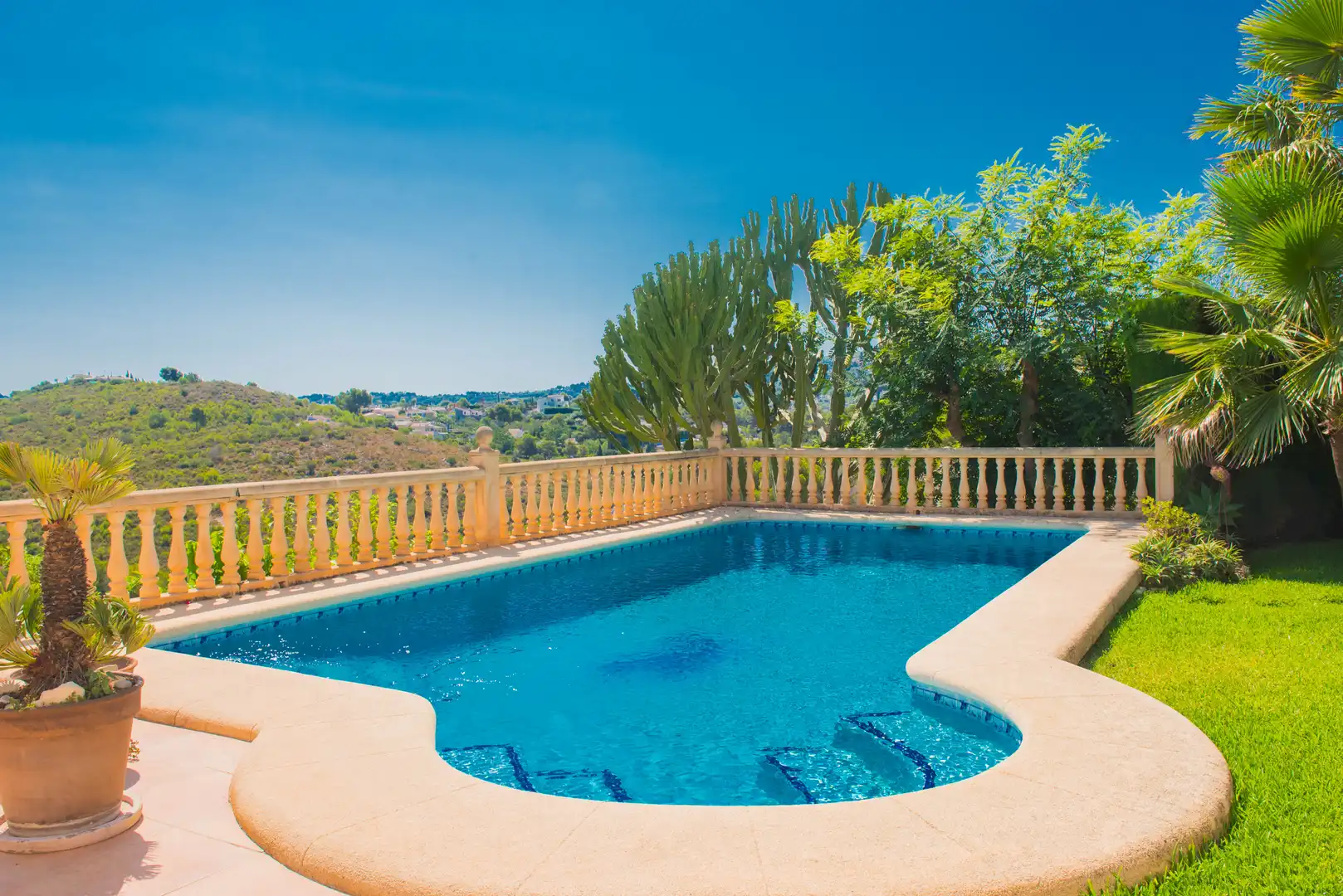 Chalet con piscina en venta en Cap Martí - El Tossalet - Pinomar, imagen 7